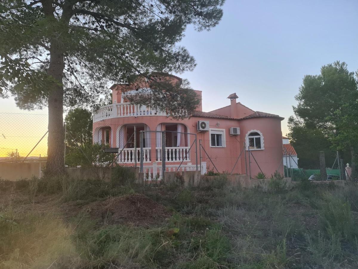 Chateau Angelique Guest House Valencia Luaran gambar