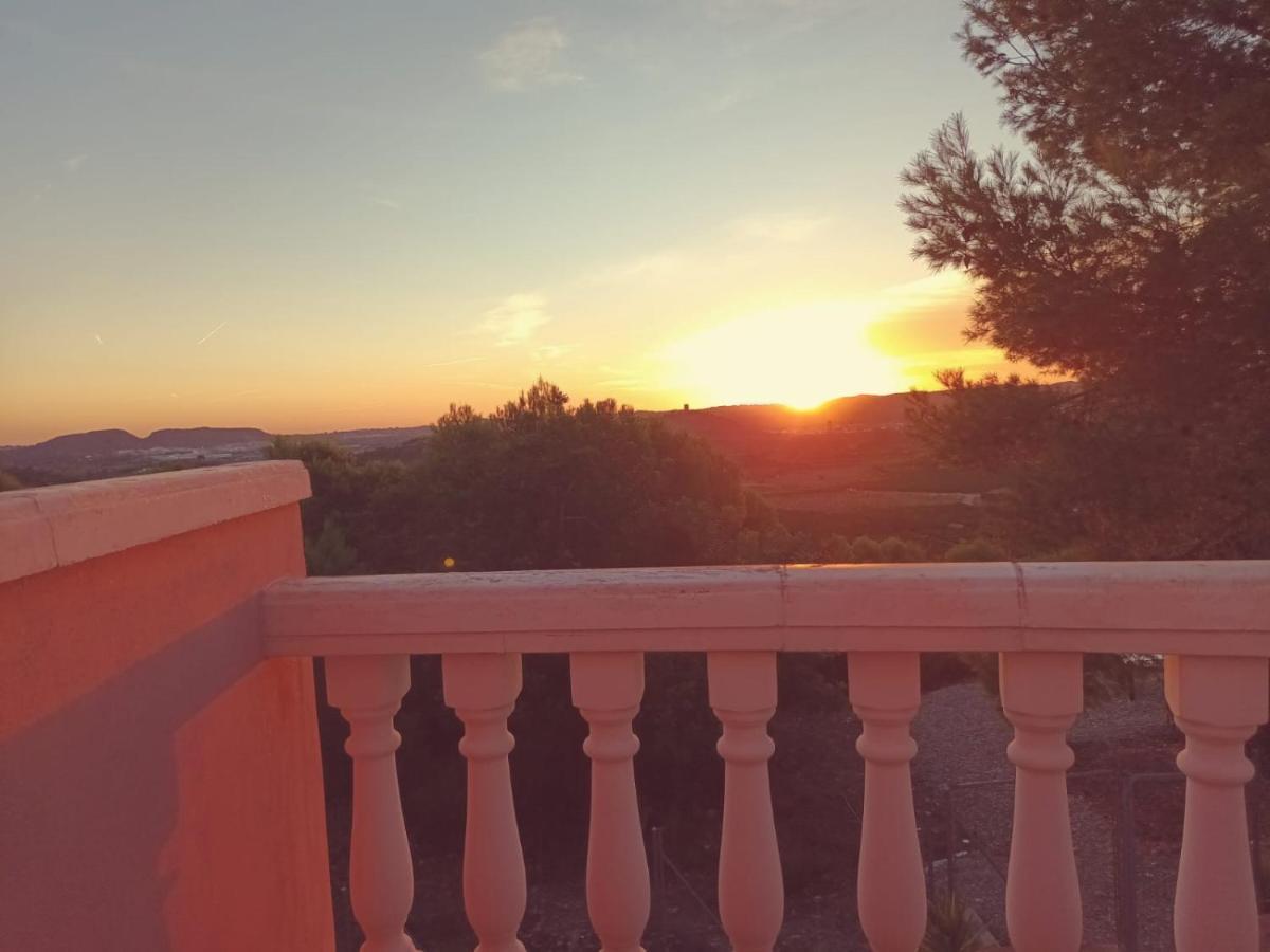 Chateau Angelique Guest House Valencia Luaran gambar