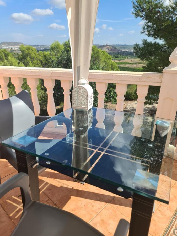 Chateau Angelique Guest House Valencia Luaran gambar