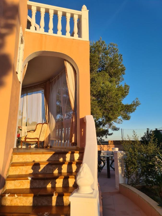 Chateau Angelique Guest House Valencia Luaran gambar
