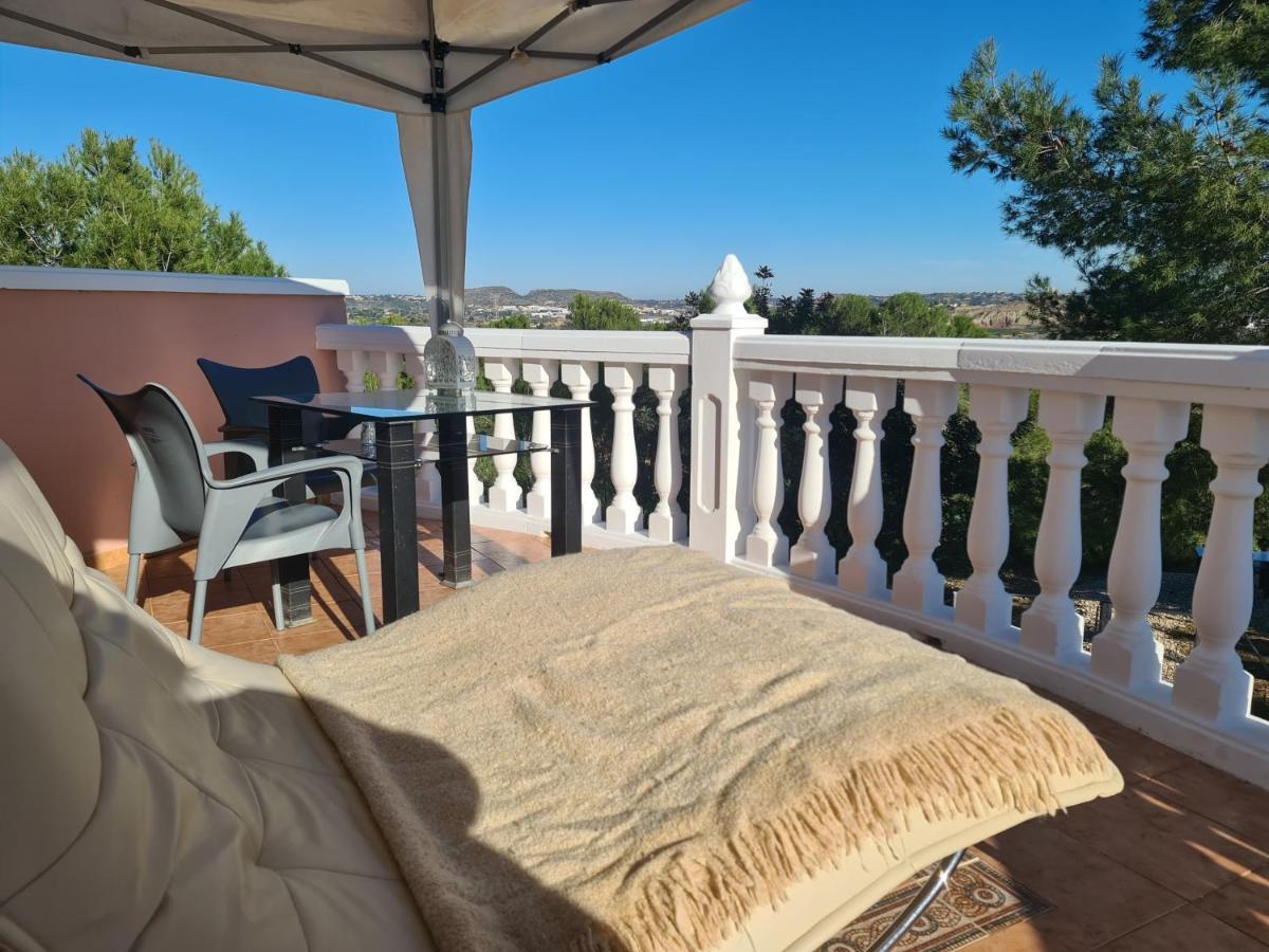 Chateau Angelique Guest House Valencia Luaran gambar