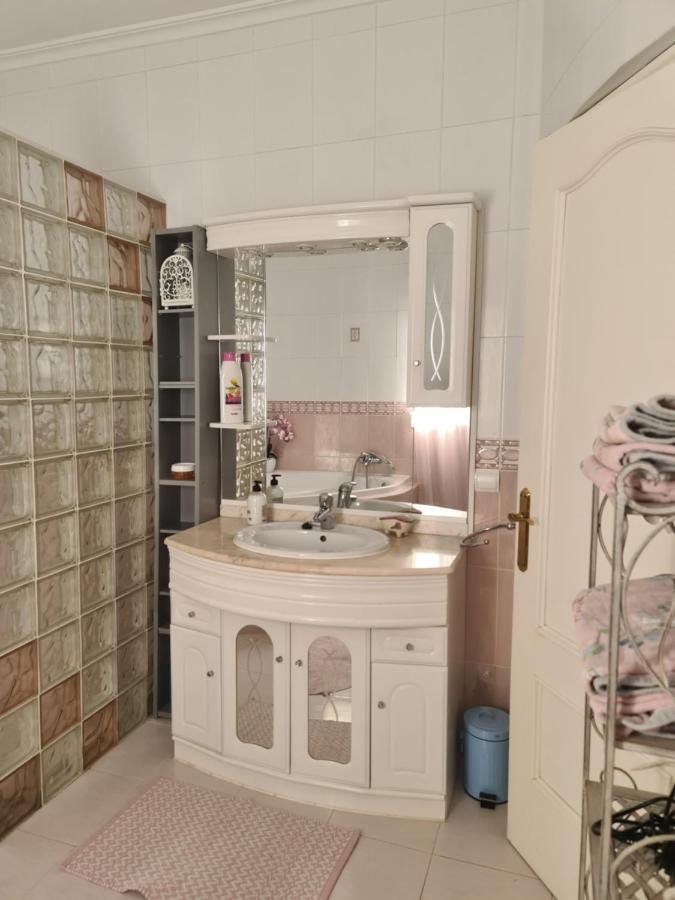 Chateau Angelique Guest House Valencia Luaran gambar